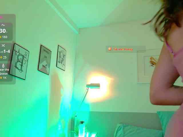 littleapril webcam