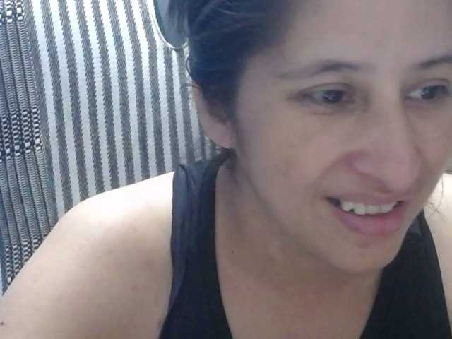 DIANA-ROGU live cam preview