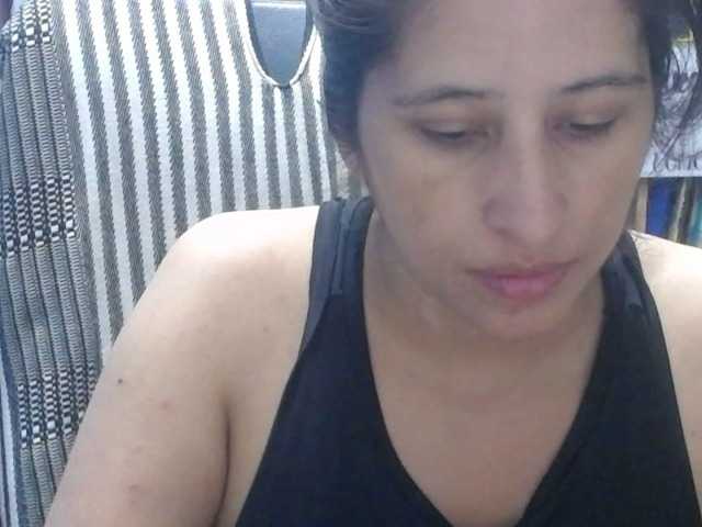 DIANA-ROGU live cam preview