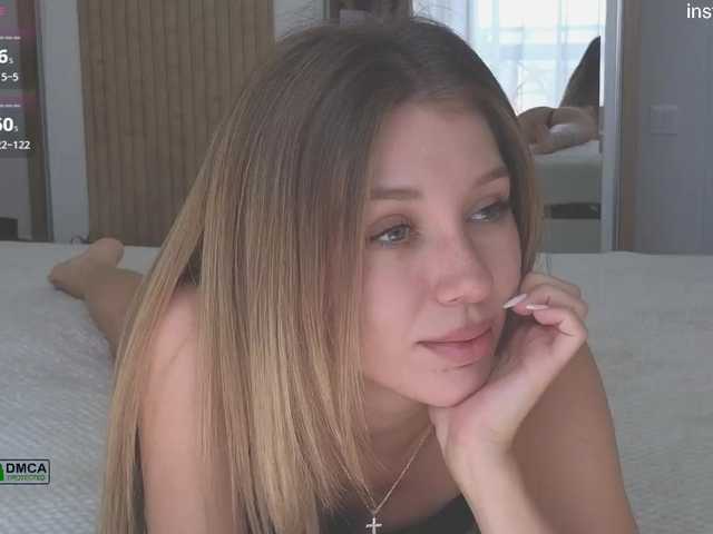 vivianyyy live cam on BongaCams