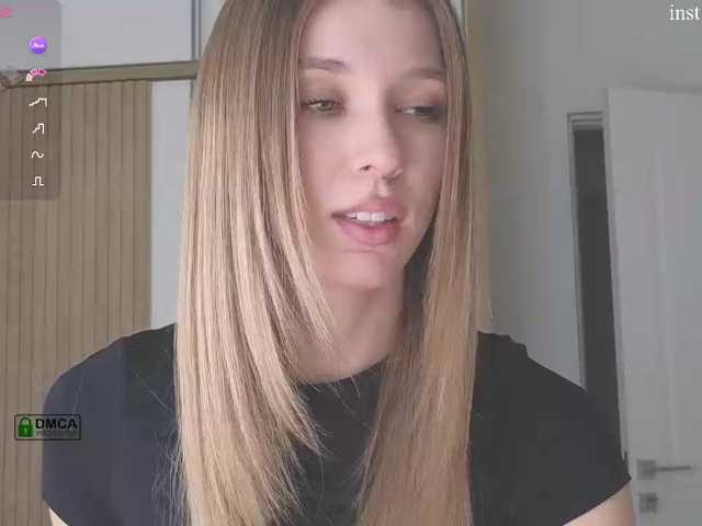 vivianyyy live cam on BongaCams