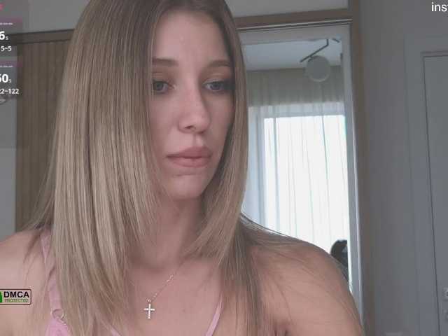 vivianyyy live cam on BongaCams
