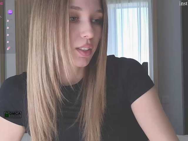 vivianyyy live cam on BongaCams