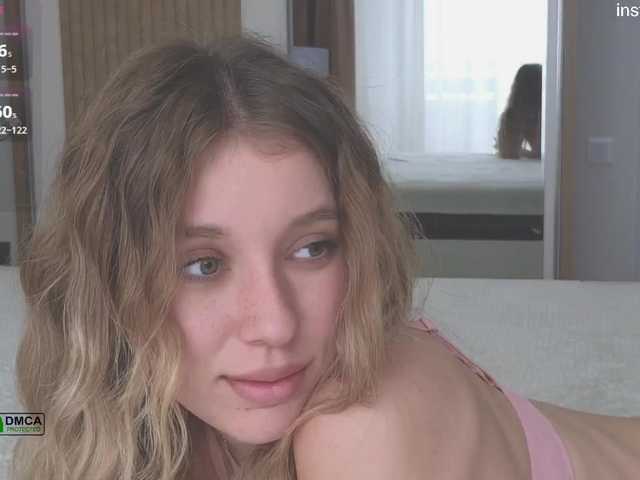 vivianyyy live cam on BongaCams