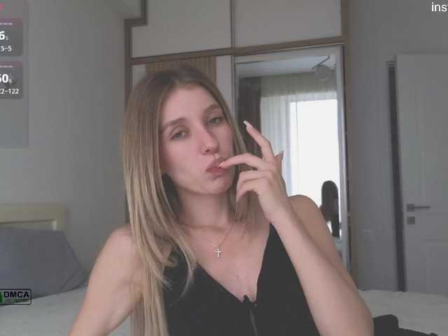 vivianyyy live cam on BongaCams