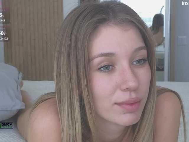 vivianyyy live cam on BongaCams