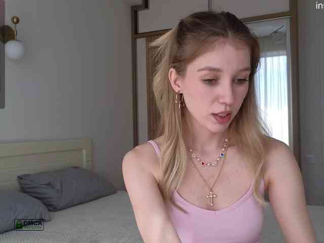 vivianyyy webcam