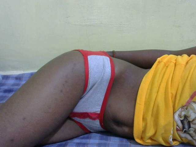 Lovelybabraa Live Cam and Statistics on UnifiedCams