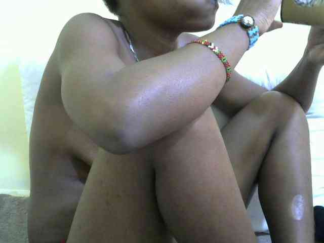 Lovelybabraa webcam
