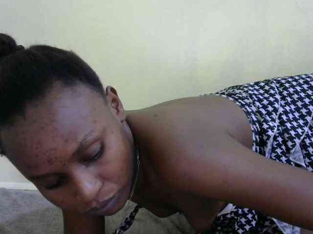 Model: Lovelybabraa