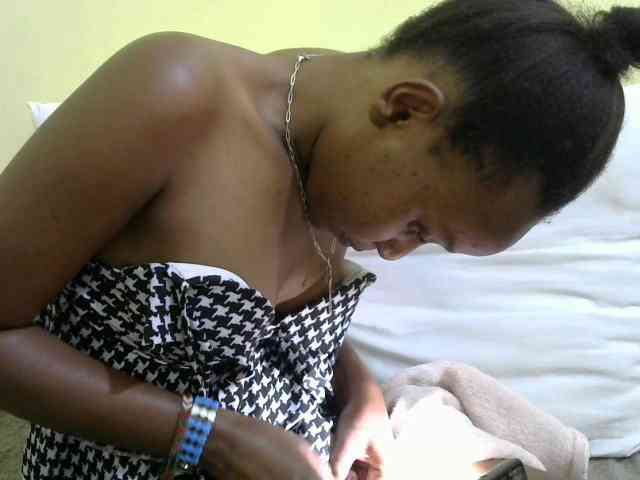 Lovelybabraa webcam