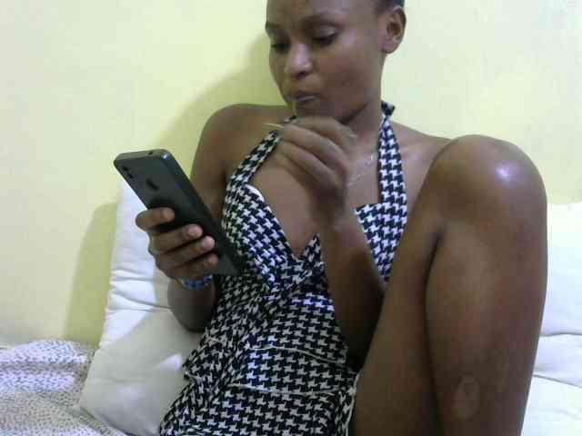 Lovelybabraa webcam