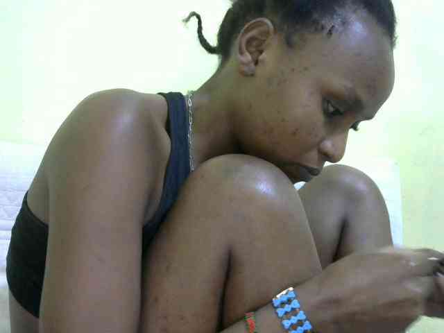 Lovelybabraa webcam