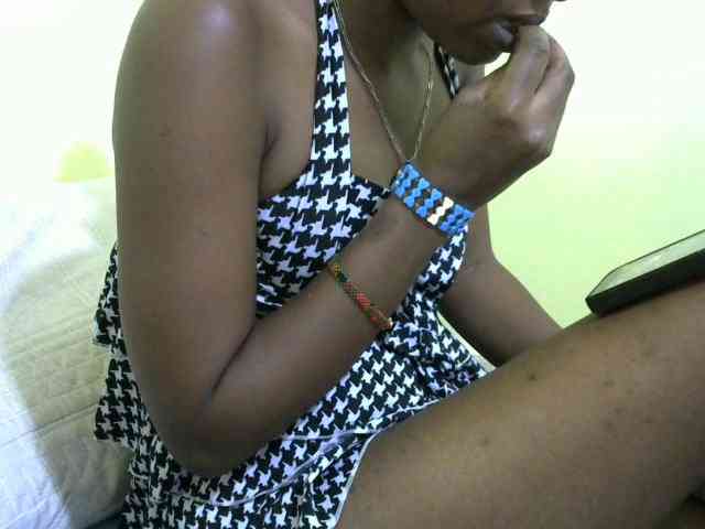 Lovelybabraa webcam