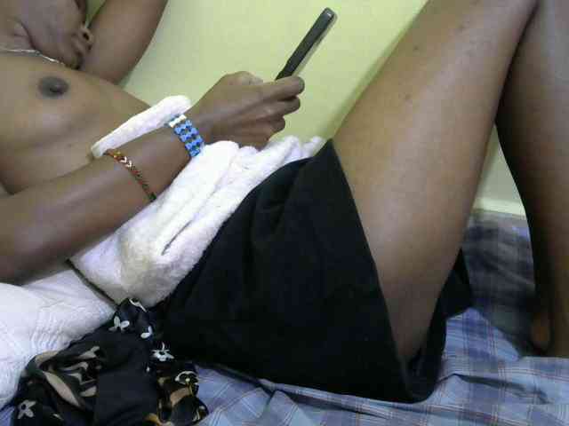 Lovelybabraa webcam