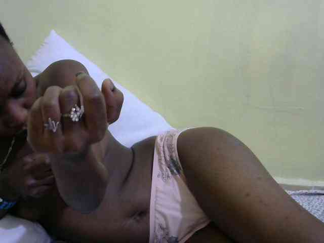 Lovelybabraa webcam