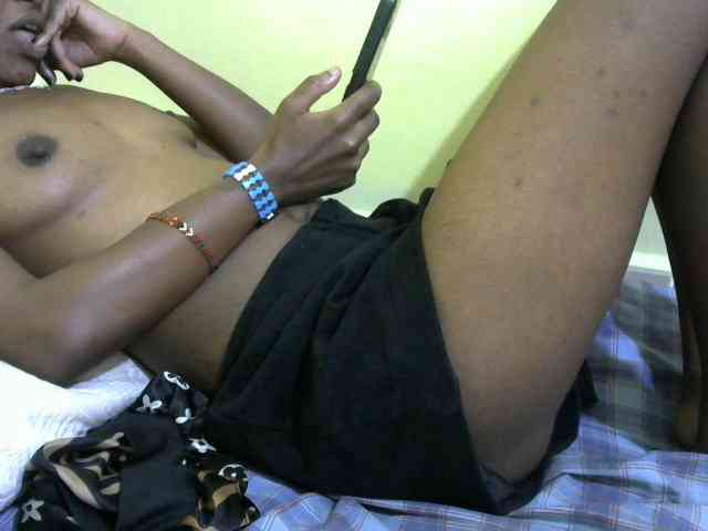 Lovelybabraa webcam