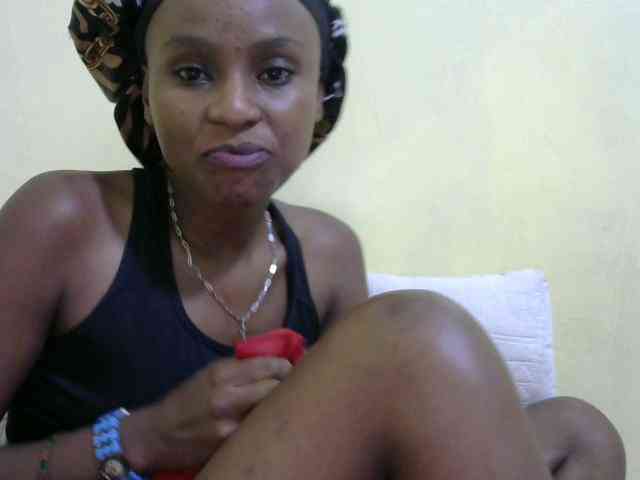 Lovelybabraa webcam
