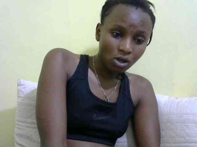Lovelybabraa webcam