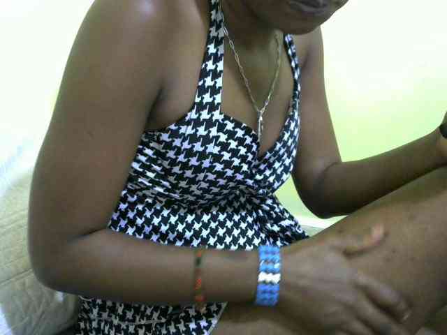 Lovelybabraa webcam