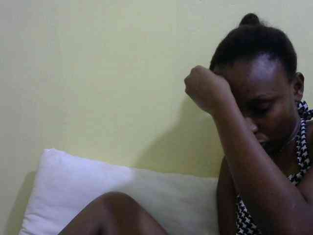 Lovelybabraa webcam