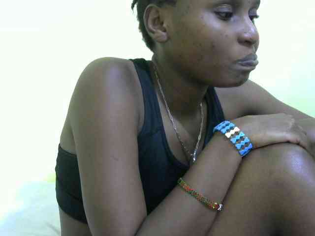 Lovelybabraa webcam