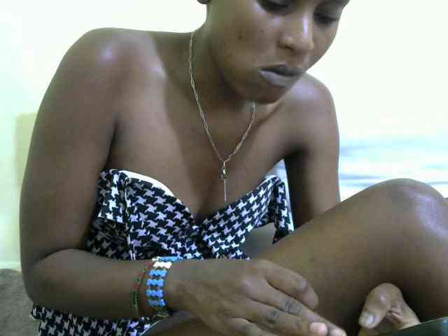 Lovelybabraa webcam