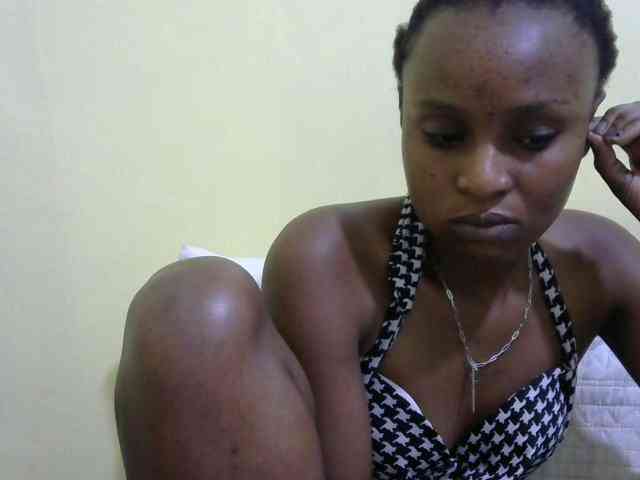 Lovelybabraa webcam