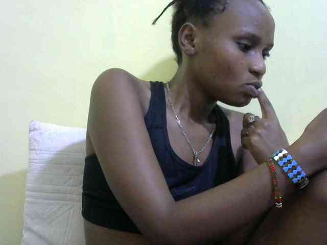 Lovelybabraa webcam