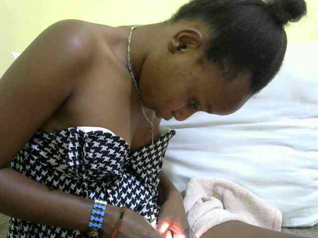 Lovelybabraa webcam
