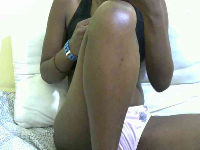 Lovelybabraa webcam