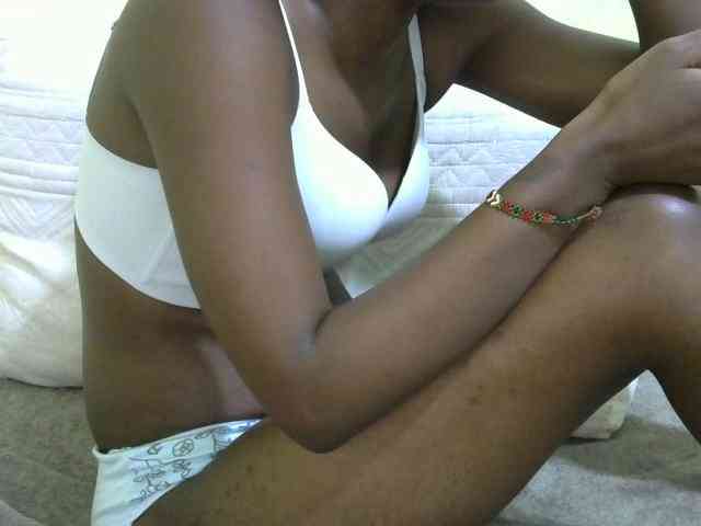 Lovelybabraa webcam