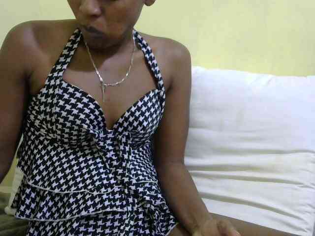 Lovelybabraa webcam