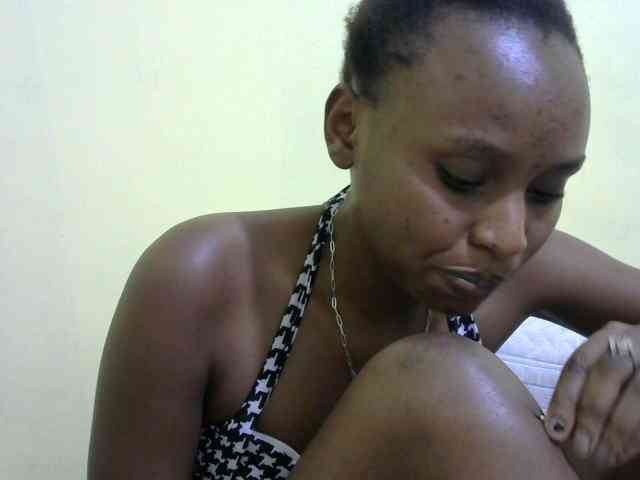 Lovelybabraa webcam