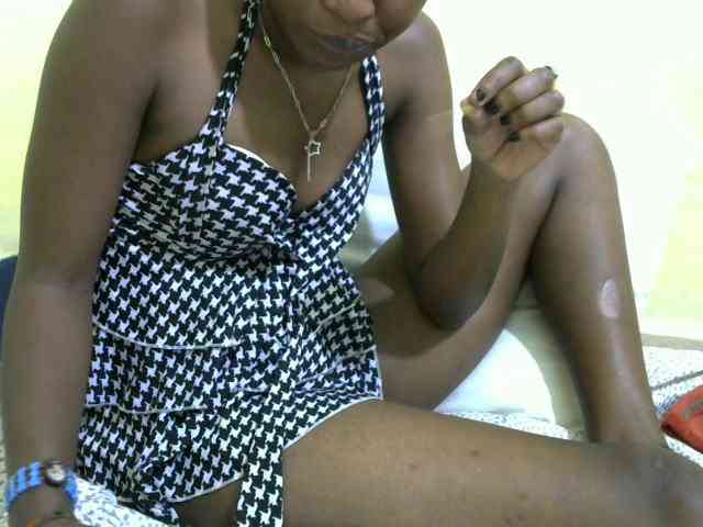 Lovelybabraa webcam