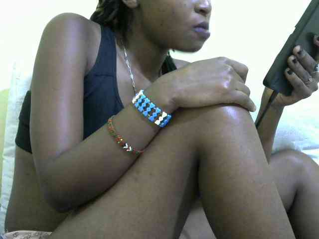 Lovelybabraa webcam
