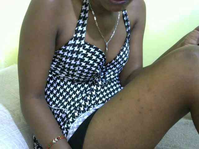 Lovelybabraa webcam