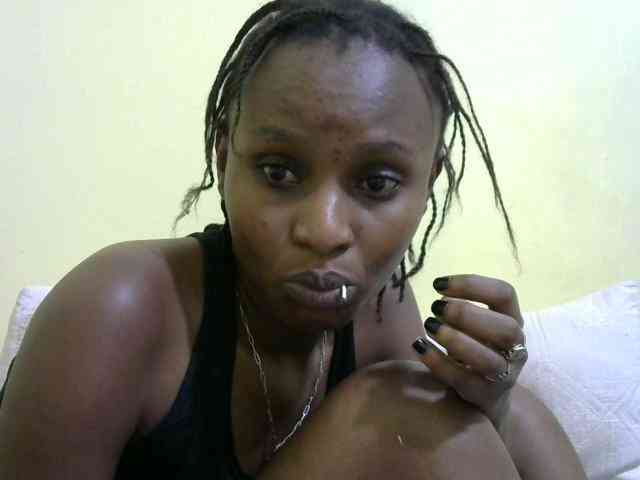 Lovelybabraa webcam
