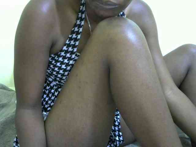 Lovelybabraa webcam