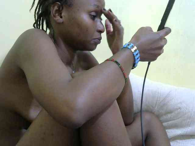 Lovelybabraa webcam