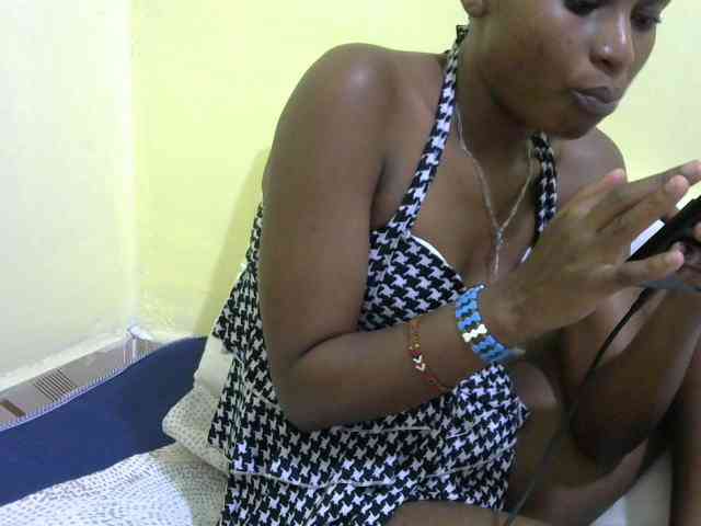 Lovelybabraa webcam