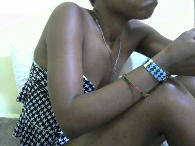 Lovelybabraa webcam