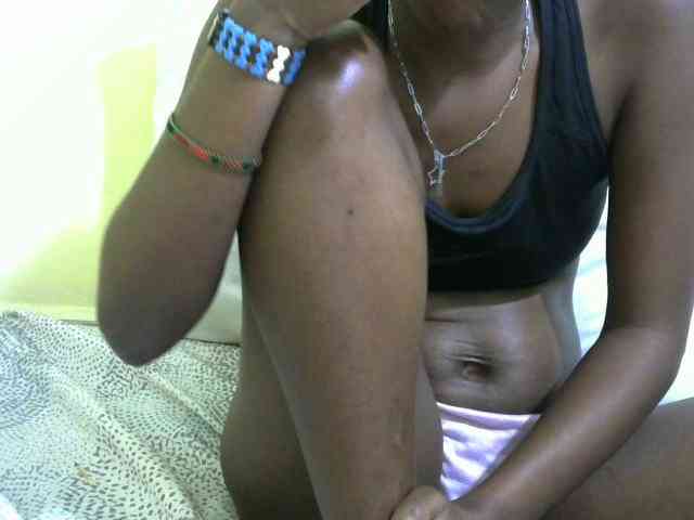 Lovelybabraa webcam