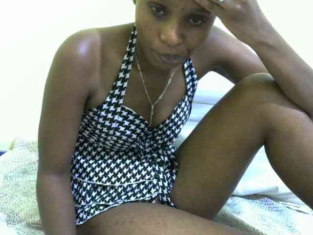 Lovelybabraa webcam