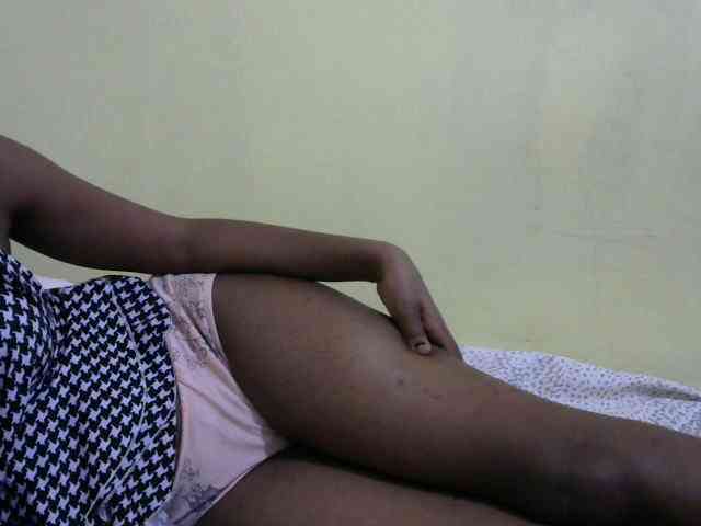 Lovelybabraa webcam