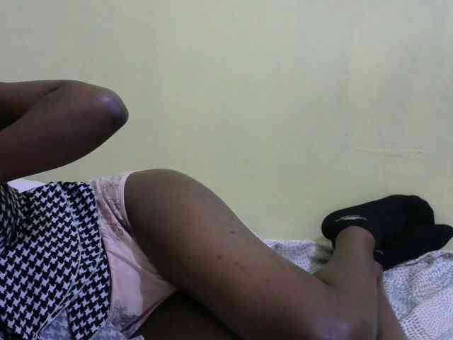 Lovelybabraa webcam