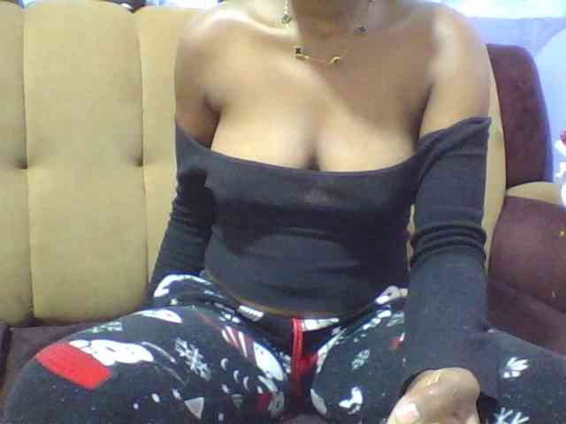 Lovelybabraa webcam