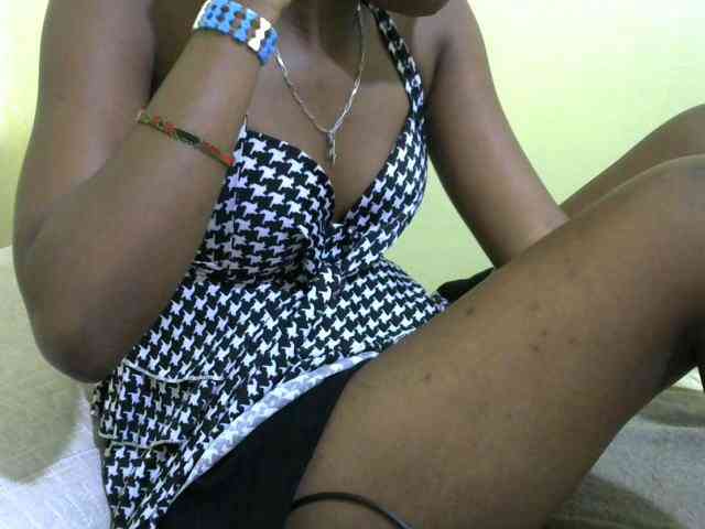 Lovelybabraa webcam