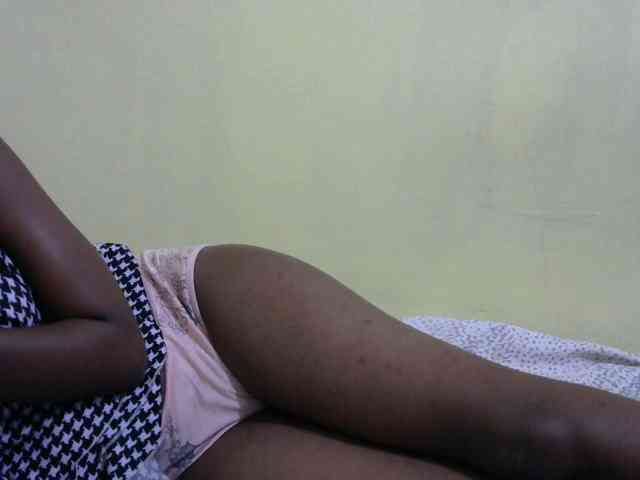 Lovelybabraa webcam
