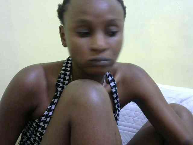 Lovelybabraa webcam
